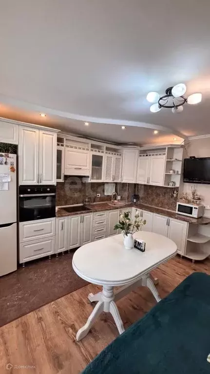 Продаётся 2-к квартира, 72 м - Фото 0