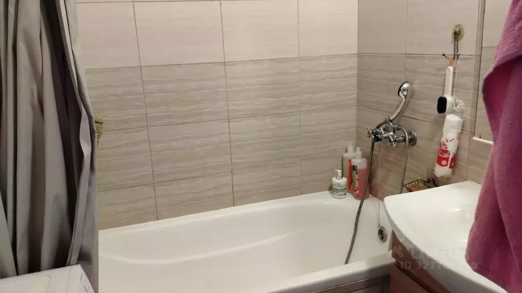 2-к кв. Пермский край, д. Кондратово ул. Строителей, 9 (64.2 м) - Фото 1