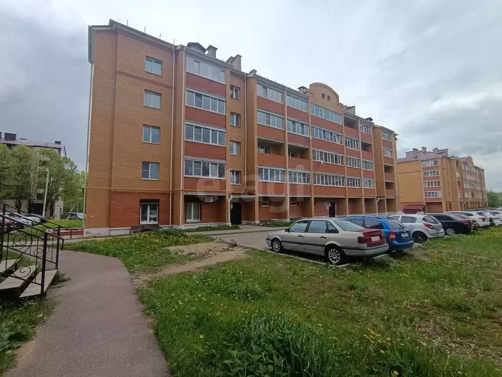 2-к кв. Смоленская область, Вязьма Красноармейское ш., 14 (59.6 м) - Фото 0