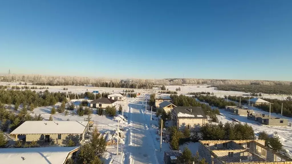 Участок в Свердловская область, Белоярский городской округ, пос. ... - Фото 0