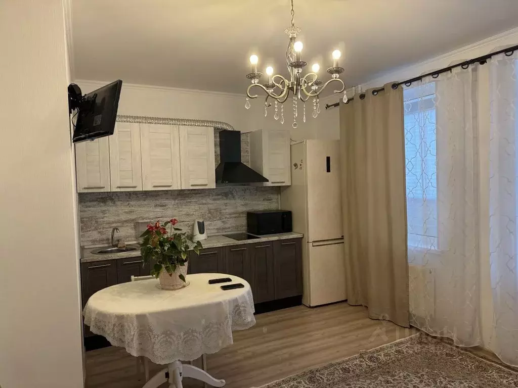 Студия Ленинградская область, Мурино Всеволожский район, бул. ... - Фото 1