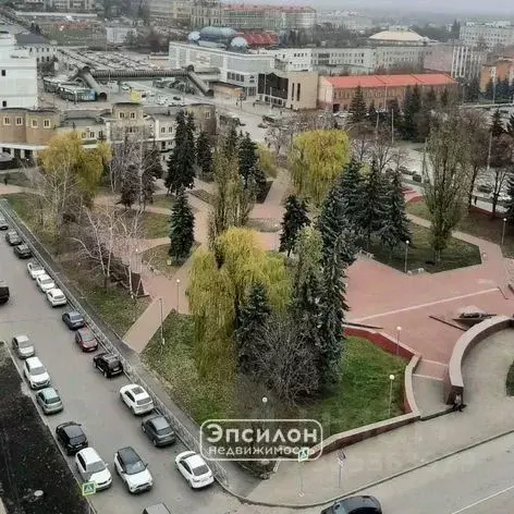 3-к кв. Курская область, Курск ул. Карла Либкнехта, 4 (59.3 м) - Фото 1