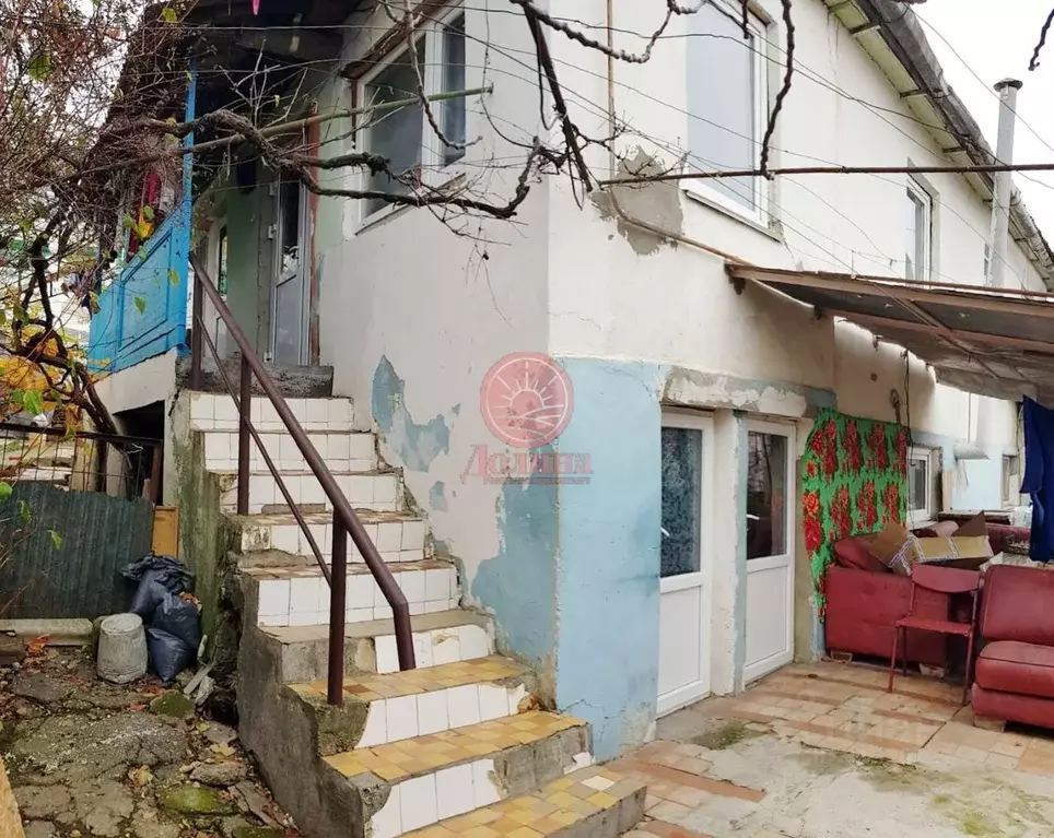 Дом в Крым, Алушта ул. Пограничная (110 м) - Фото 0