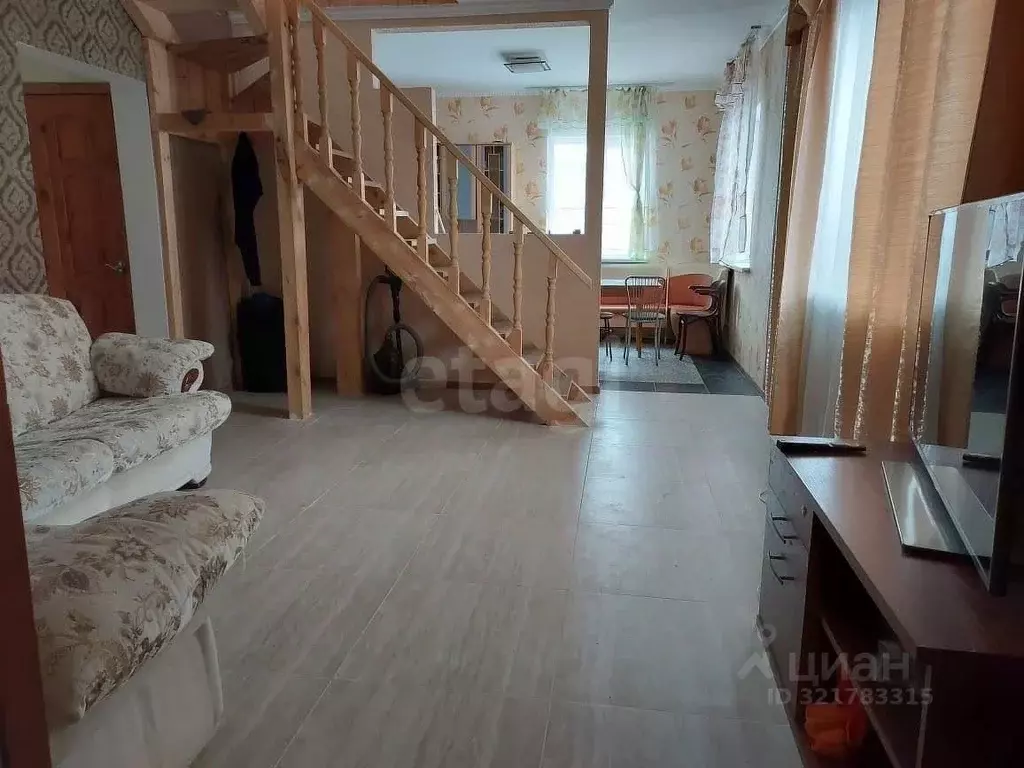 Дом в Ямало-Ненецкий АО, Новый Уренгой ДНТ заимка, ул. Веселая, 16 ... - Фото 1