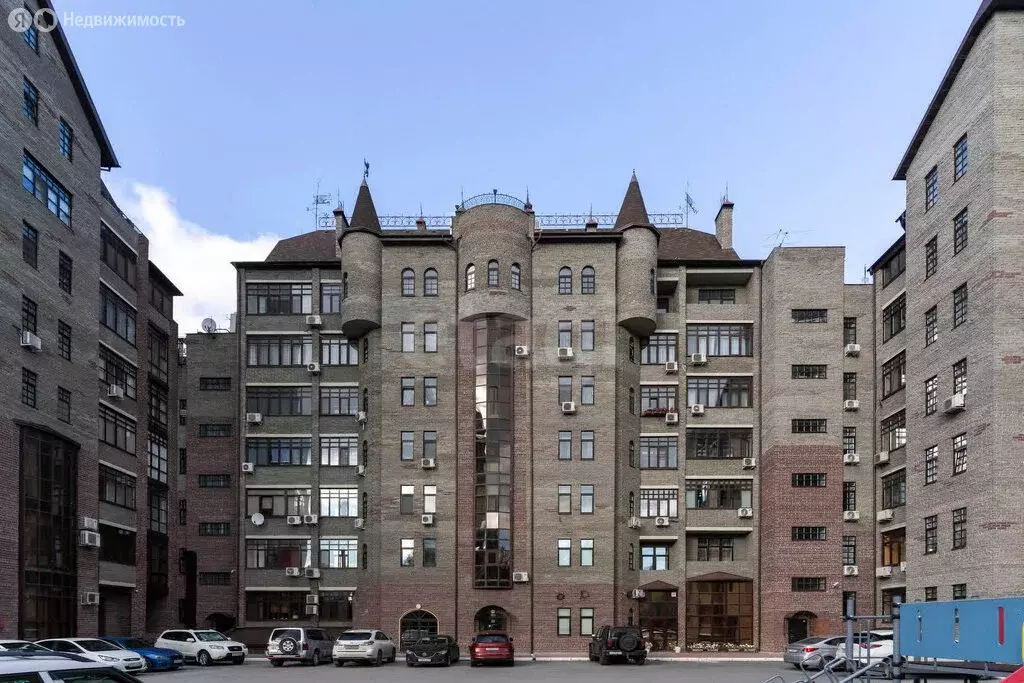 6-комнатная квартира: Тюмень, улица Николая Фёдорова, 9 (299.4 м) - Фото 2