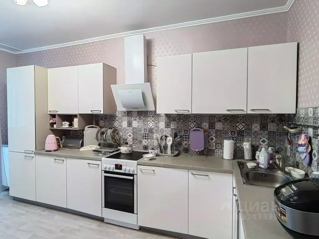 5-к кв. Брянская область, Брянск Авиационная ул., 34 (156.0 м) - Фото 1