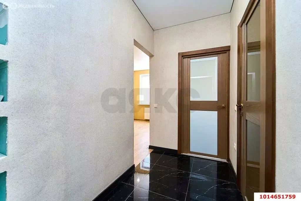 1-комнатная квартира: Краснодар, Домбайская улица, 55к3 (32.2 м) - Фото 1