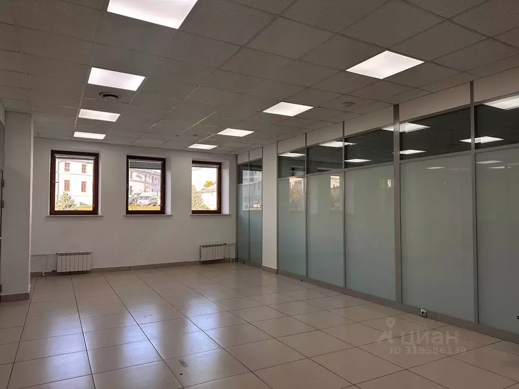 Офис в Татарстан, Казань Профсоюзная ул., 40-42 (55 м) - Фото 1