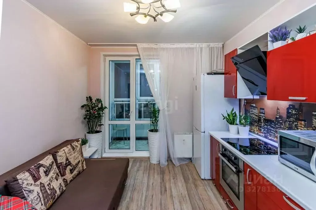 1-к кв. Тюменская область, Тюмень ул. Александра Протозанова, 12к1 ... - Фото 1