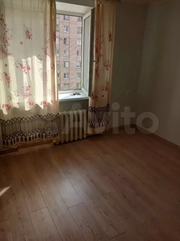 Комната 13 м в 8-к., 5/9 эт. - Фото 0