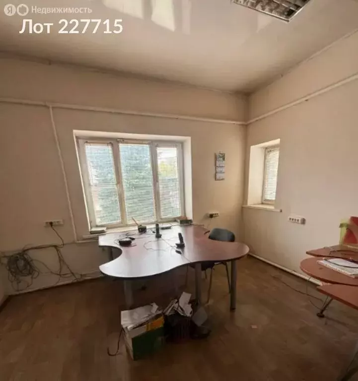 Помещение свободного назначения (3000 м) - Фото 1