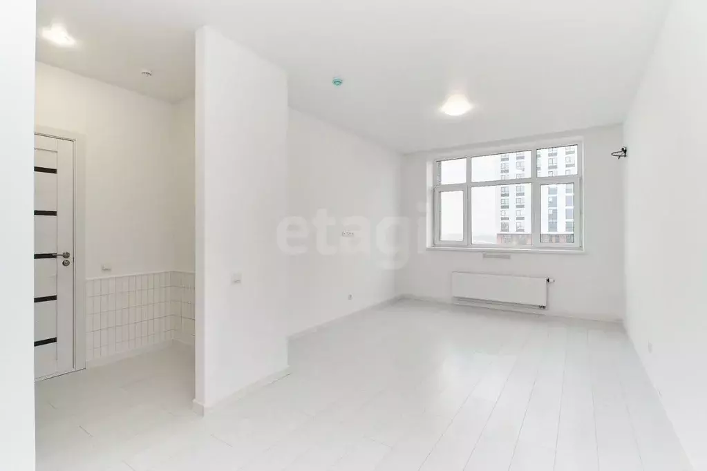 Студия Тюменская область, Тюмень ул. Тимофея Чаркова, 87 (26.0 м) - Фото 0