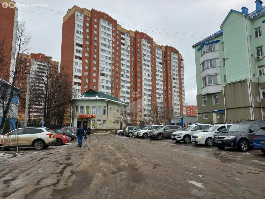 2-комнатная квартира: Дмитров, 2-я Комсомольская улица, 16к2 (62 м) - Фото 0