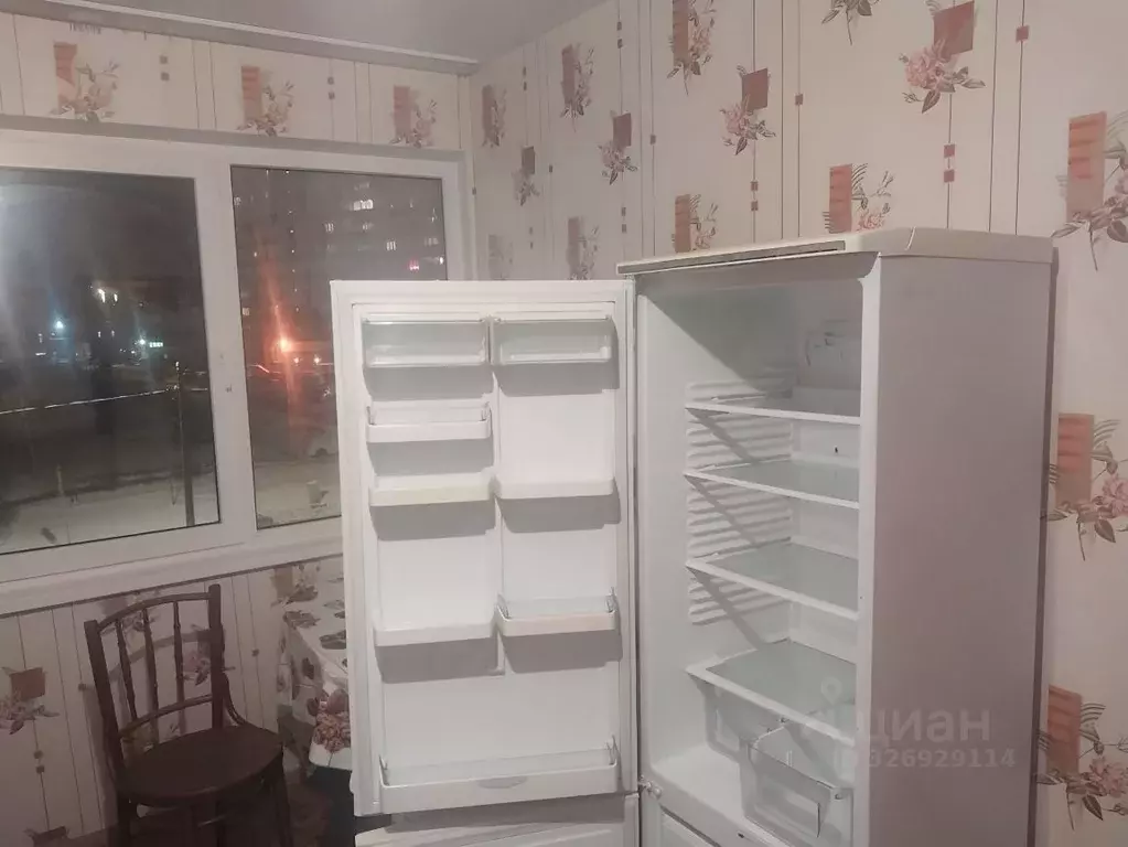 Комната Санкт-Петербург ул. Брянцева, 12 (14.0 м) - Фото 2