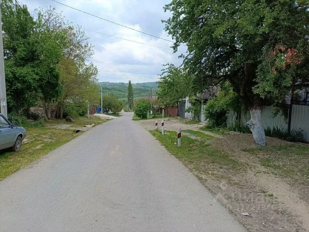 Участок в Краснодарский край, Крымский район, с. Молдаванское ... - Фото 0