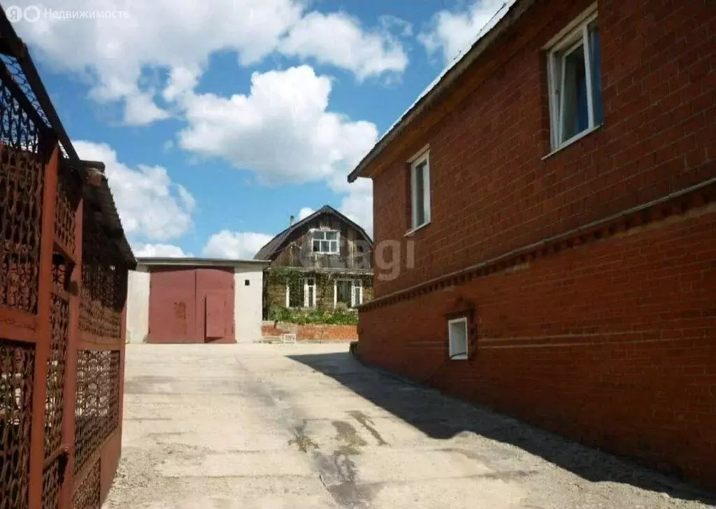 Дом в Миасс, улица Максима Горького (239.7 м) - Фото 2