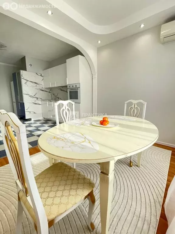 3-комнатная квартира: Москва, бульвар Генерала Карбышева, 18 (77.8 м) - Фото 1