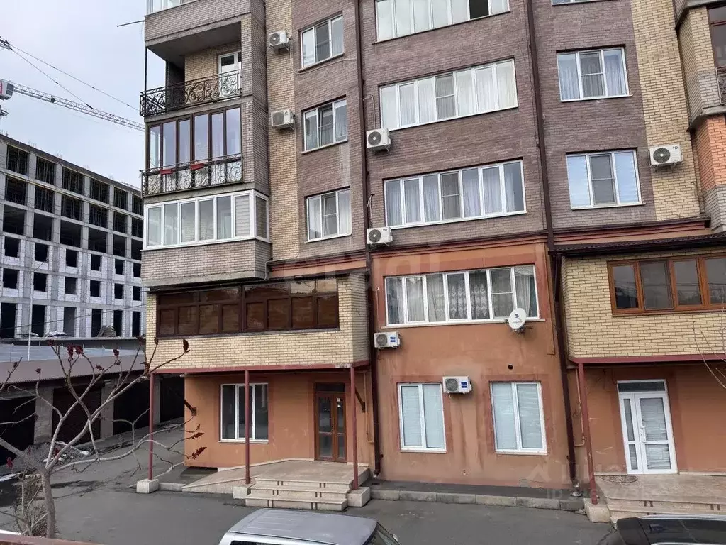 Торговая площадь в Северная Осетия, Владикавказ ул. Ахмада Кадырова, 4 ... - Фото 2