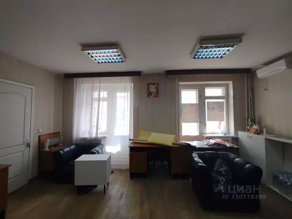 Помещение свободного назначения в Ростовская область, Волгодонск ул. ... - Фото 1