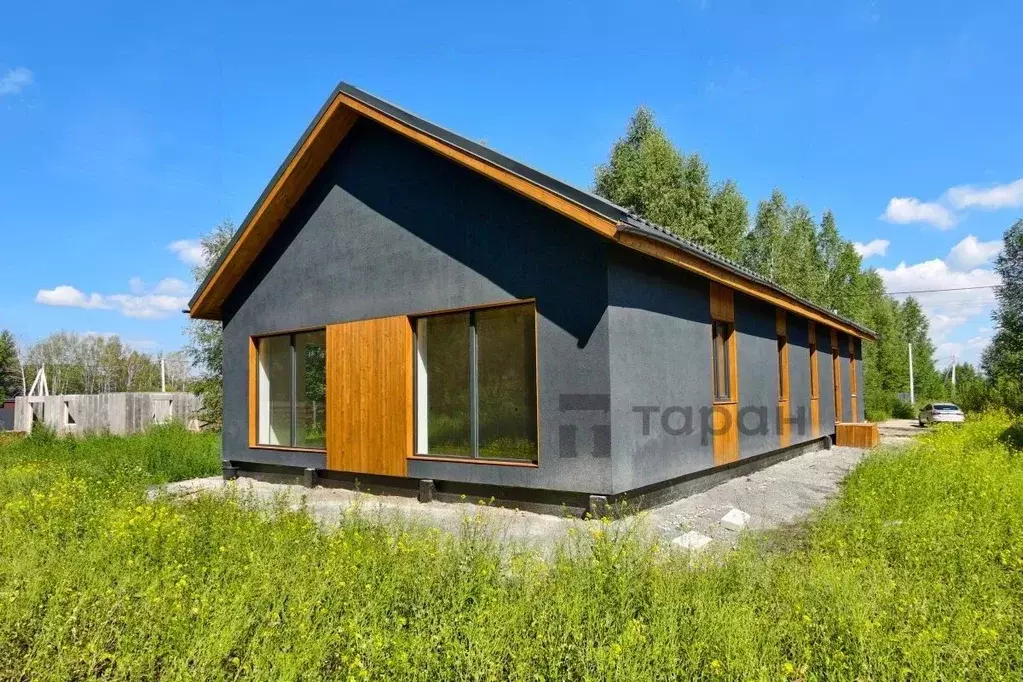 Дом в Челябинская область, Сосновский муниципальный округ, с. ... - Фото 1