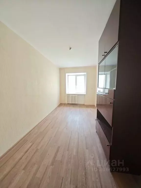 3-к кв. Оренбургская область, Орск Новый город мкр, ул. Макаренко, 11 ... - Фото 1