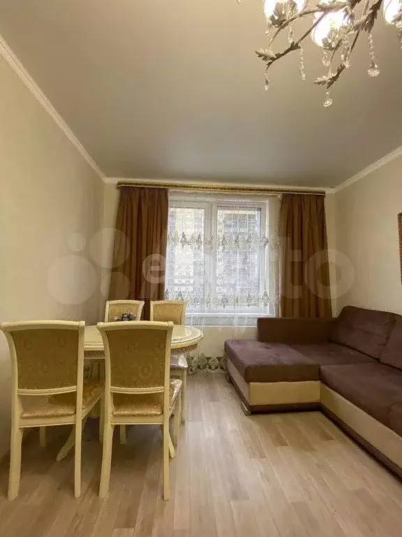 1-к. квартира, 49 м, 3/6 эт. - Фото 1