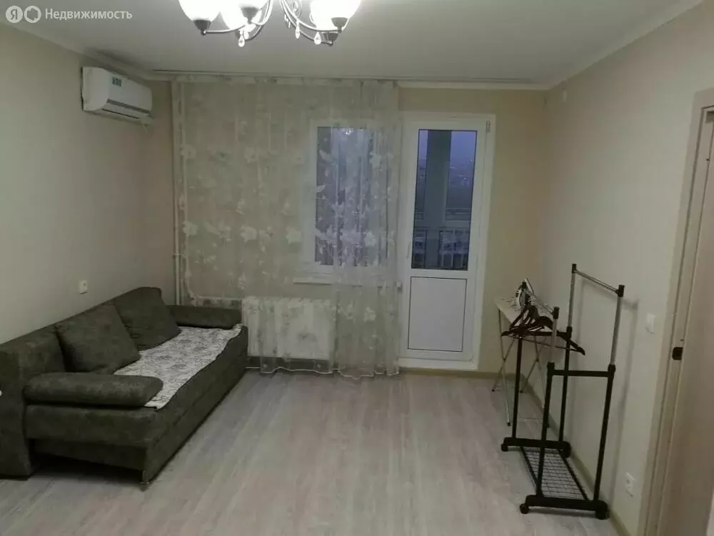 1-комнатная квартира: Анапа, улица Адмирала Пустошкина, 22к9 (39 м) - Фото 1