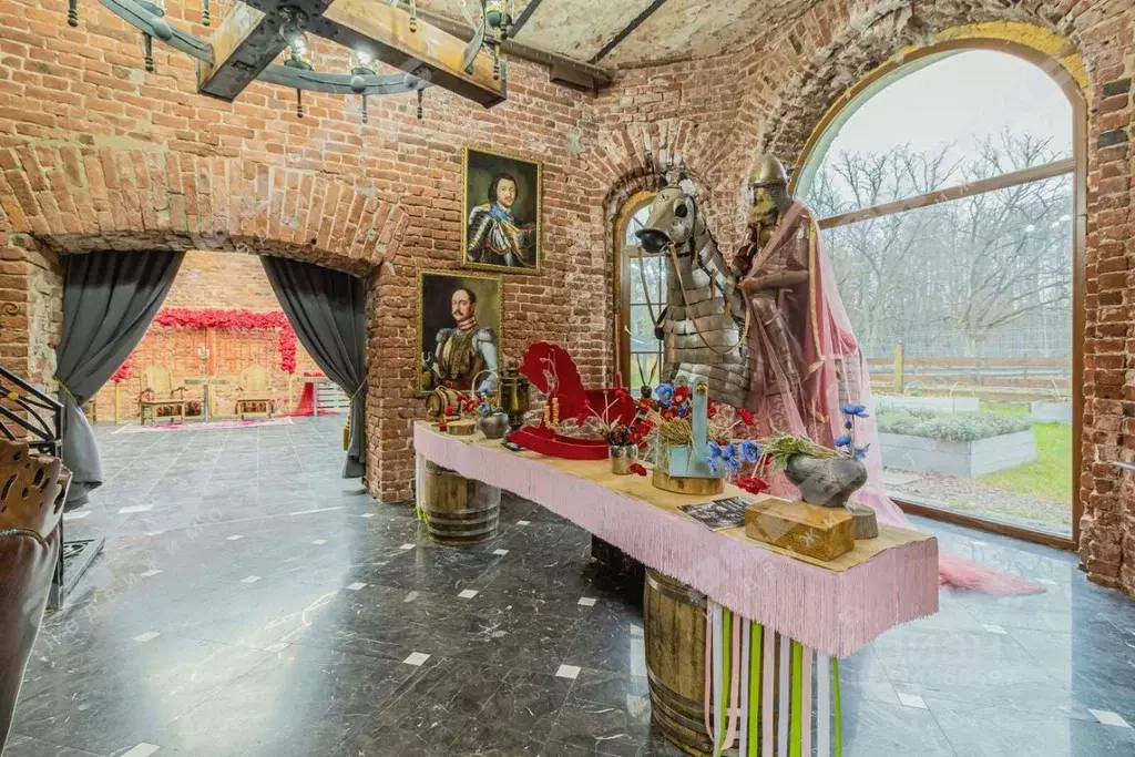 Дом в Санкт-Петербург, Санкт-Петербург, Петергоф Садовая ул., 24 (350 ... - Фото 2