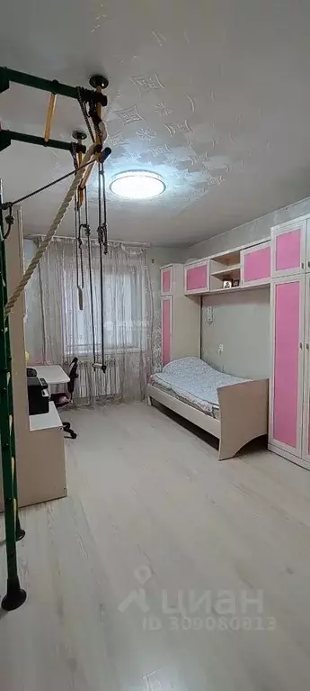4-к кв. Чувашия, Чебоксары ул. Мичмана Павлова, 34 (85.0 м) - Фото 0
