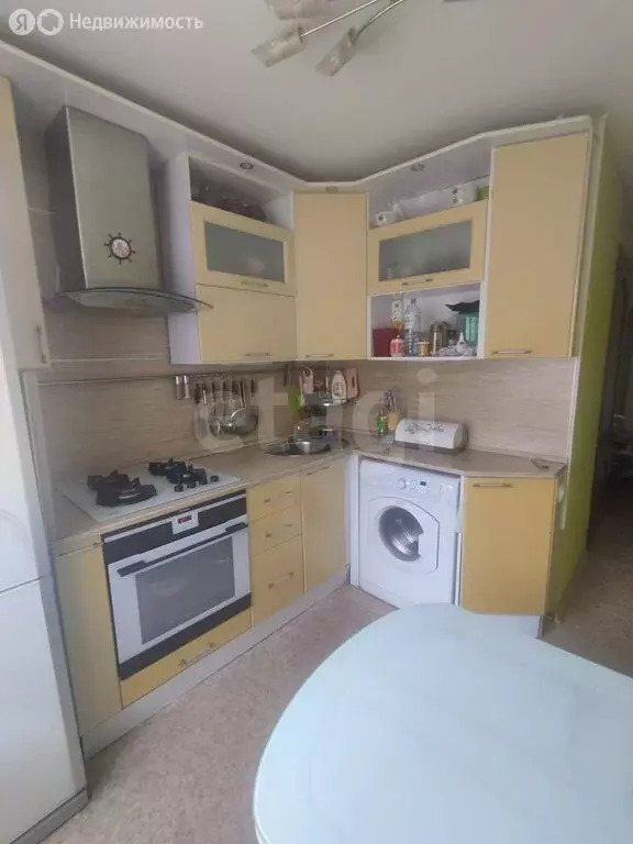 3-комнатная квартира: Стерлитамак, улица Блюхера, 5 (50.9 м) - Фото 1