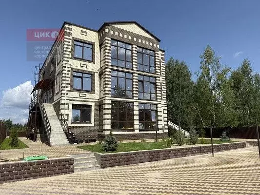 Таунхаус в Рязанская область, Рязанский район, Заборьевское с/пос, с. ... - Фото 0