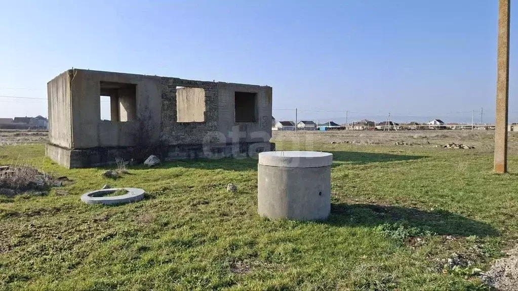 Участок в Крым, Феодосия муниципальный округ, Приморский пгт ул. ... - Фото 1