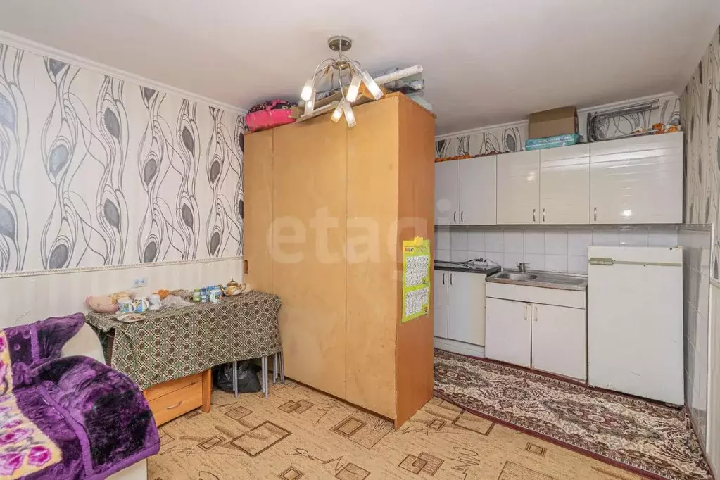 Комната Тюменская область, Тюмень ул. Республики, 216 (17.9 м) - Фото 1