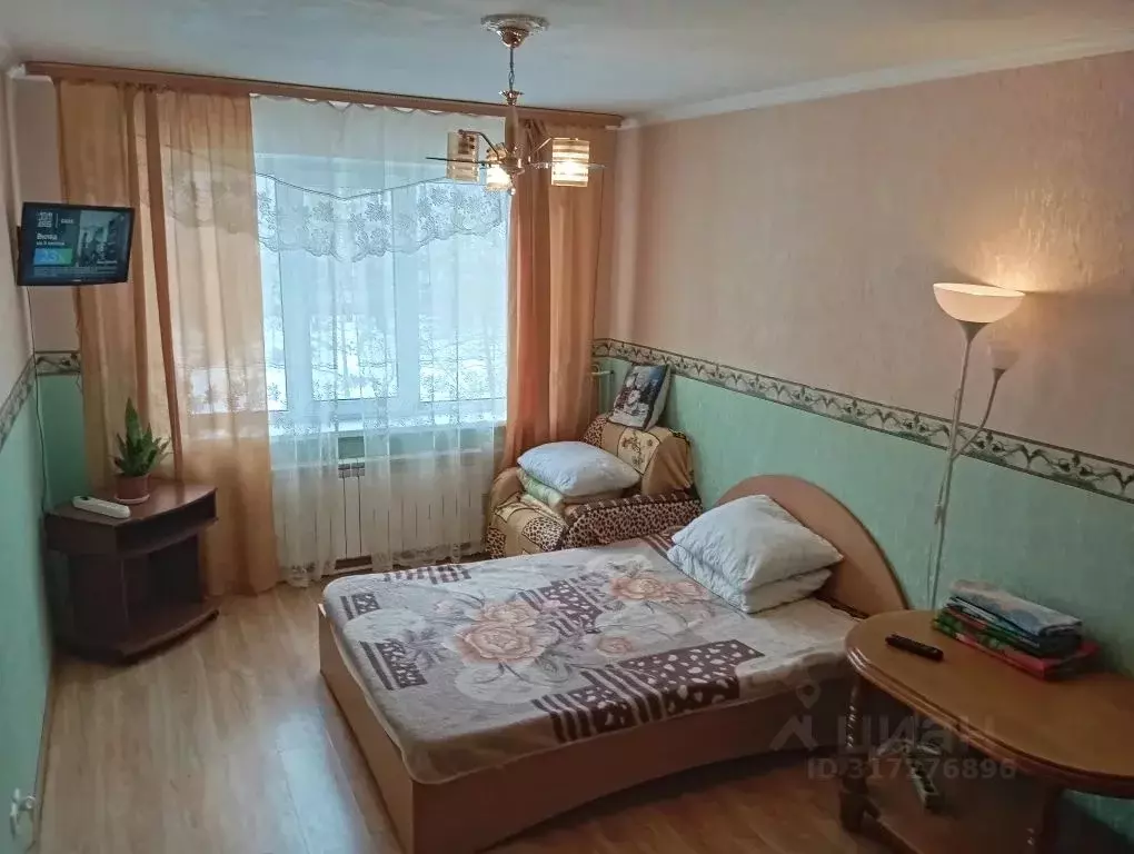 1-к кв. Омская область, Омск 6-й мкр, бул. Заречный, 2 (30.0 м) - Фото 0