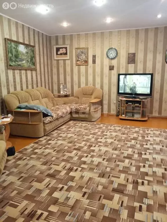 3-комнатная квартира: Златоуст, улица Карла Маркса, 31 (102.4 м) - Фото 0