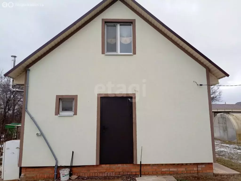 Дом в Саратовская область, муниципальное образование Энгельс, СНТ Заря ... - Фото 1