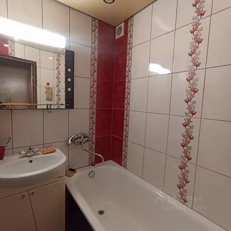 2-к кв. Иркутская область, Иркутск Байкальская ул., 228 (42.4 м) - Фото 1