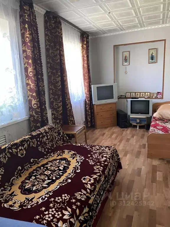 Дом в Башкортостан, Куюргазинский район, Свободинский сельсовет, с. ... - Фото 2