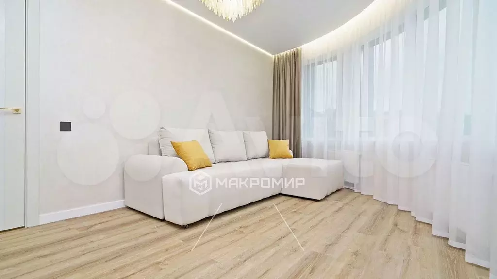 3-к. квартира, 70,7 м, 2/9 эт. - Фото 0