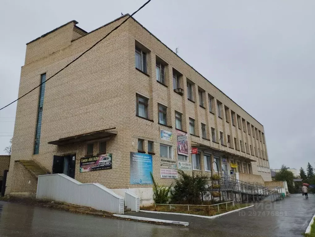 Помещение свободного назначения в Самарская область, с. Кошки ул. 60 ... - Фото 1