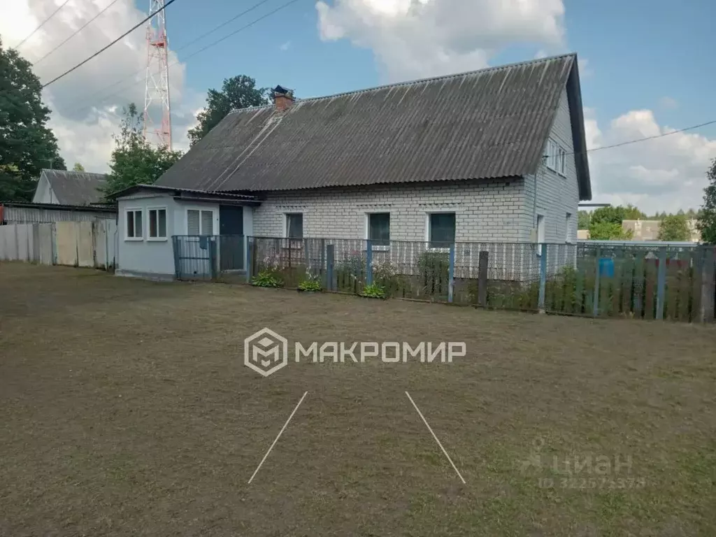 Дом в Брянская область, Брянский район, д. Стеклянная Радица ул. ... - Фото 1