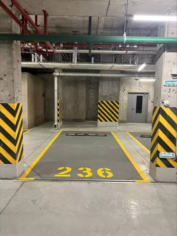 Гараж в Санкт-Петербург Уральская ул., 23 (13 м) - Фото 1