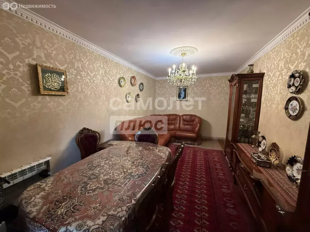 3-комнатная квартира: Махачкала, проспект Имама Шамиля, 56А (80 м) - Фото 2