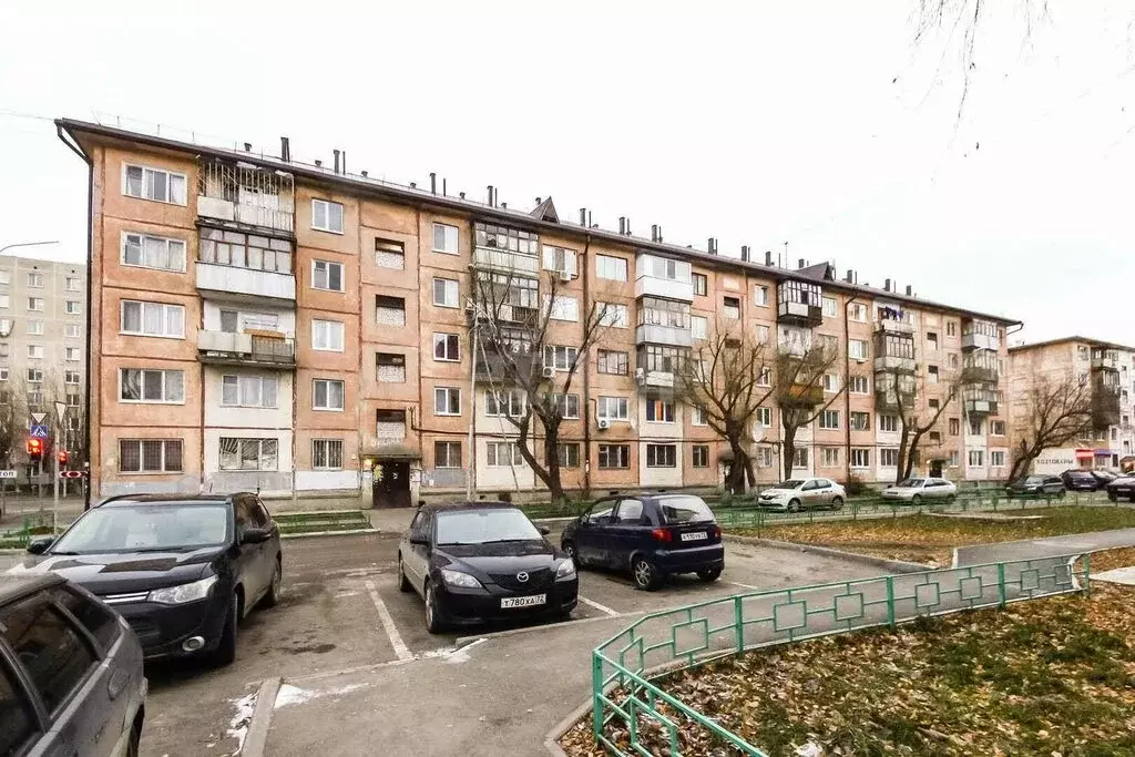 Квартира-студия: Тюмень, улица Энергетиков, 60А (17.2 м) - Фото 1