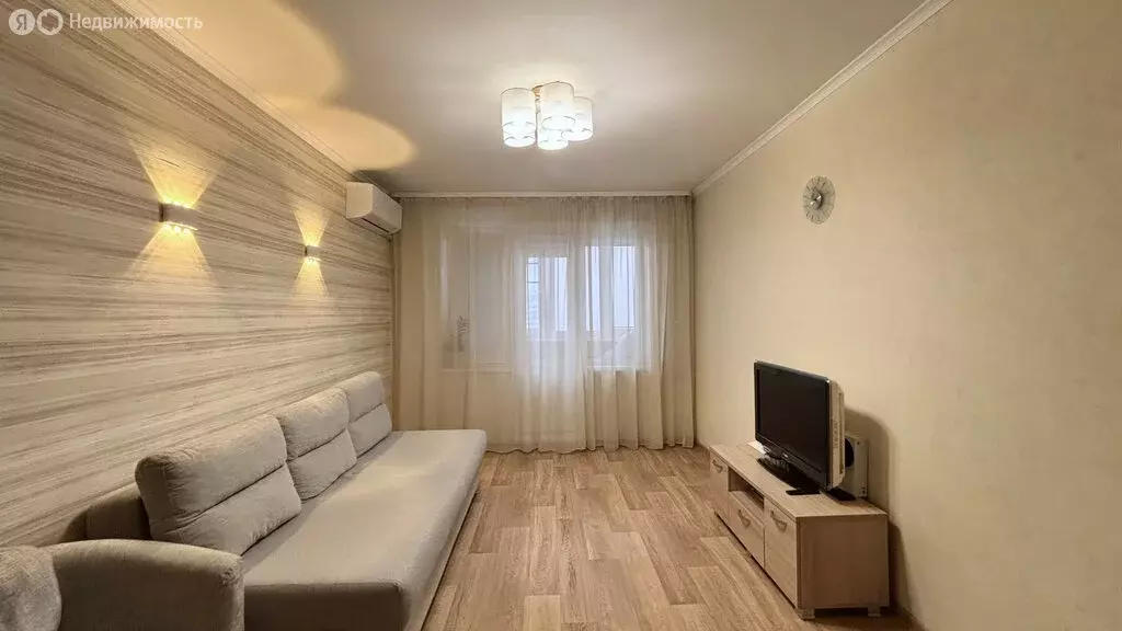 2-комнатная квартира: Челябинск, Шуменская улица, 18 (49.8 м) - Фото 2