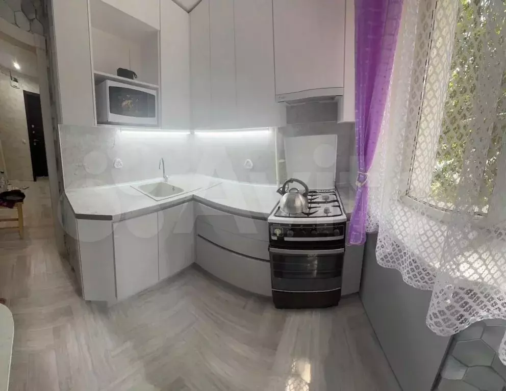 5-к. квартира, 45 м, 2/5 эт. - Фото 0