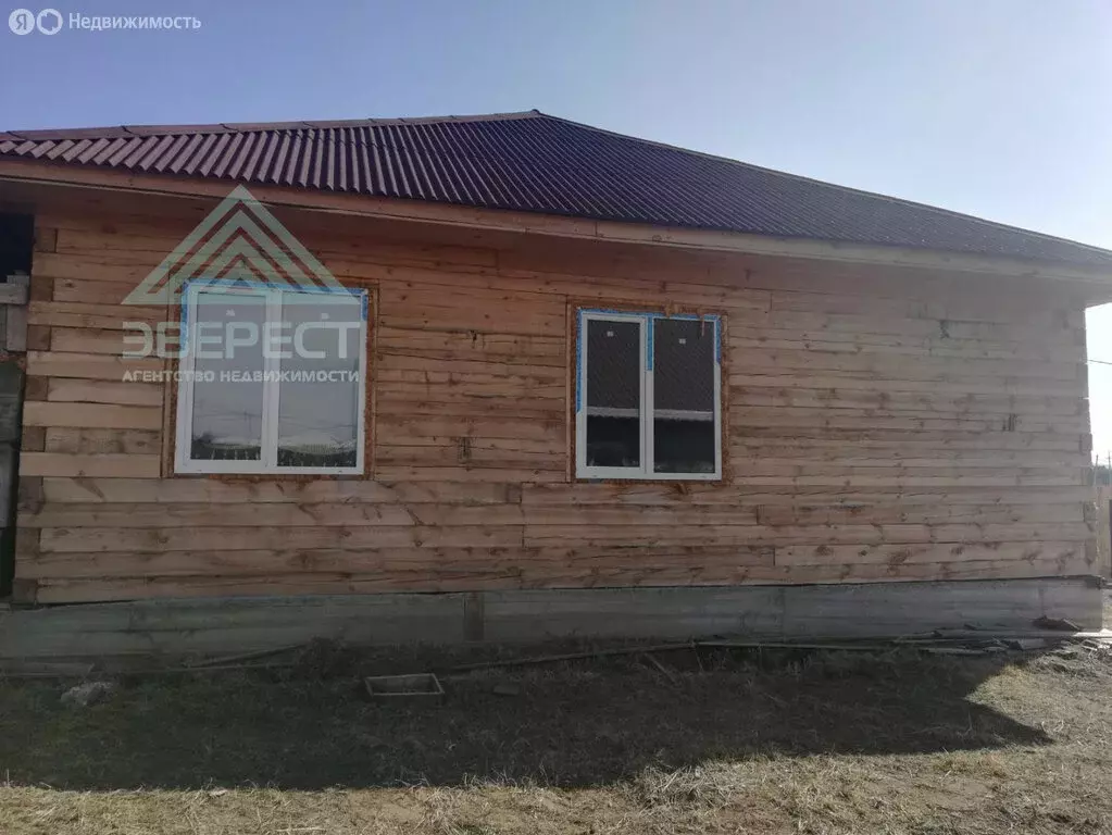 Дом в Минусинск, Иркутская улица, 35 (100 м) - Фото 0