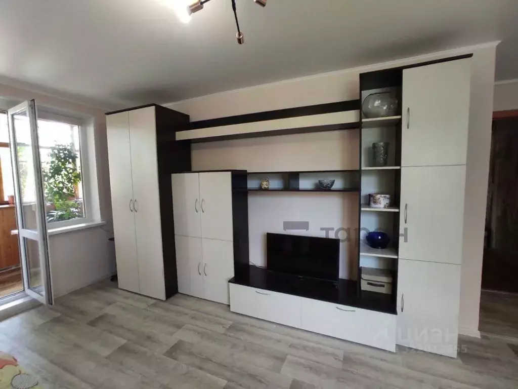 3-к кв. Челябинская область, Челябинск ул. Ворошилова, 9 (60.3 м) - Фото 1