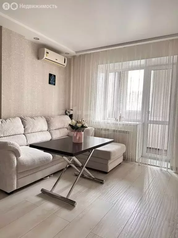 2-комнатная квартира: Омск, 3-я Енисейская улица, 32/2 (39.4 м) - Фото 1