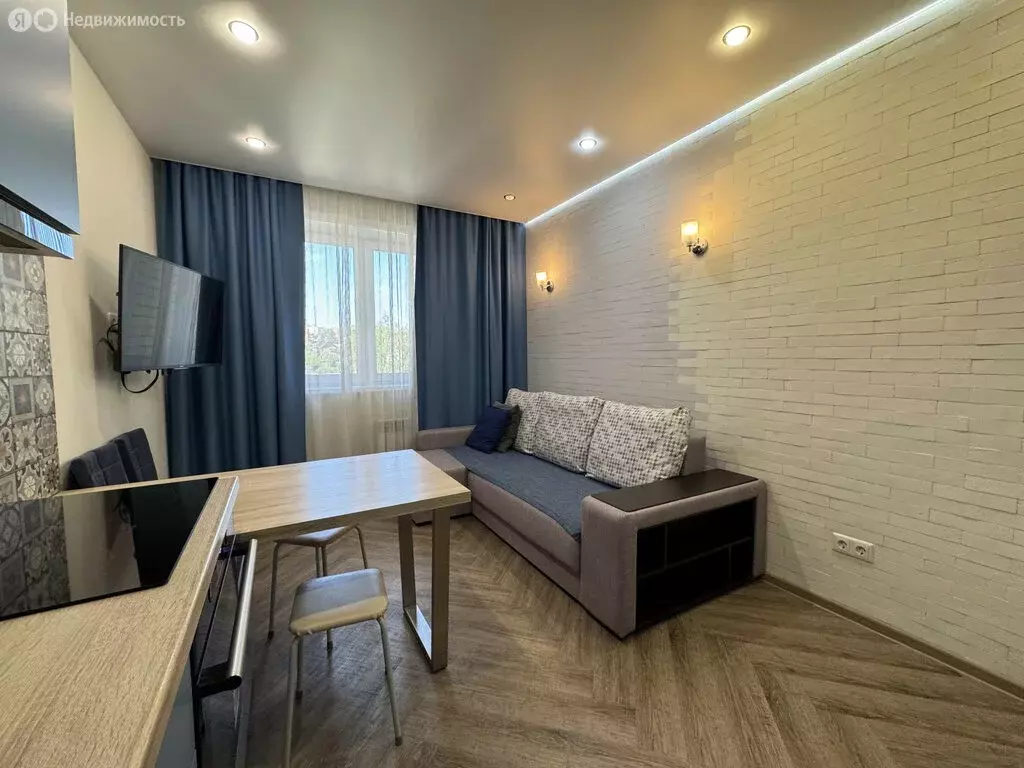 2-комнатная квартира: Иркутск, 4-я Железнодорожная улица, 8 (40 м) - Фото 1